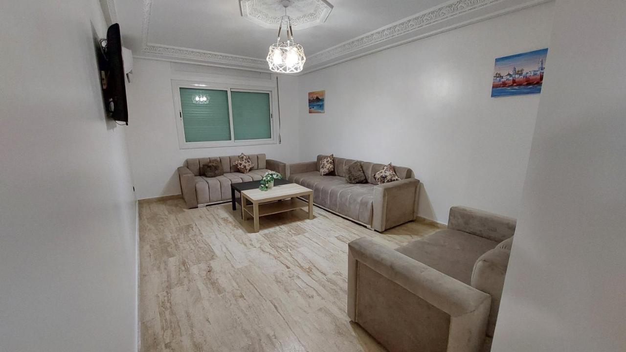 Appartement Avec Piscines, Vue Sur Mer Et Acces A La Plage A Achakar Hill, Tanger. Exterior photo